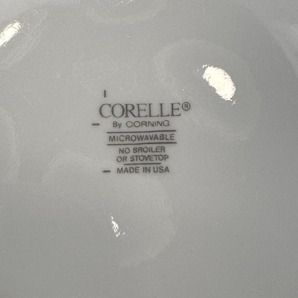 Corelle Corning Folk Stitch Blue Hearts White Serving Bowl Vitrelle USA Made - Picture 3 of 4